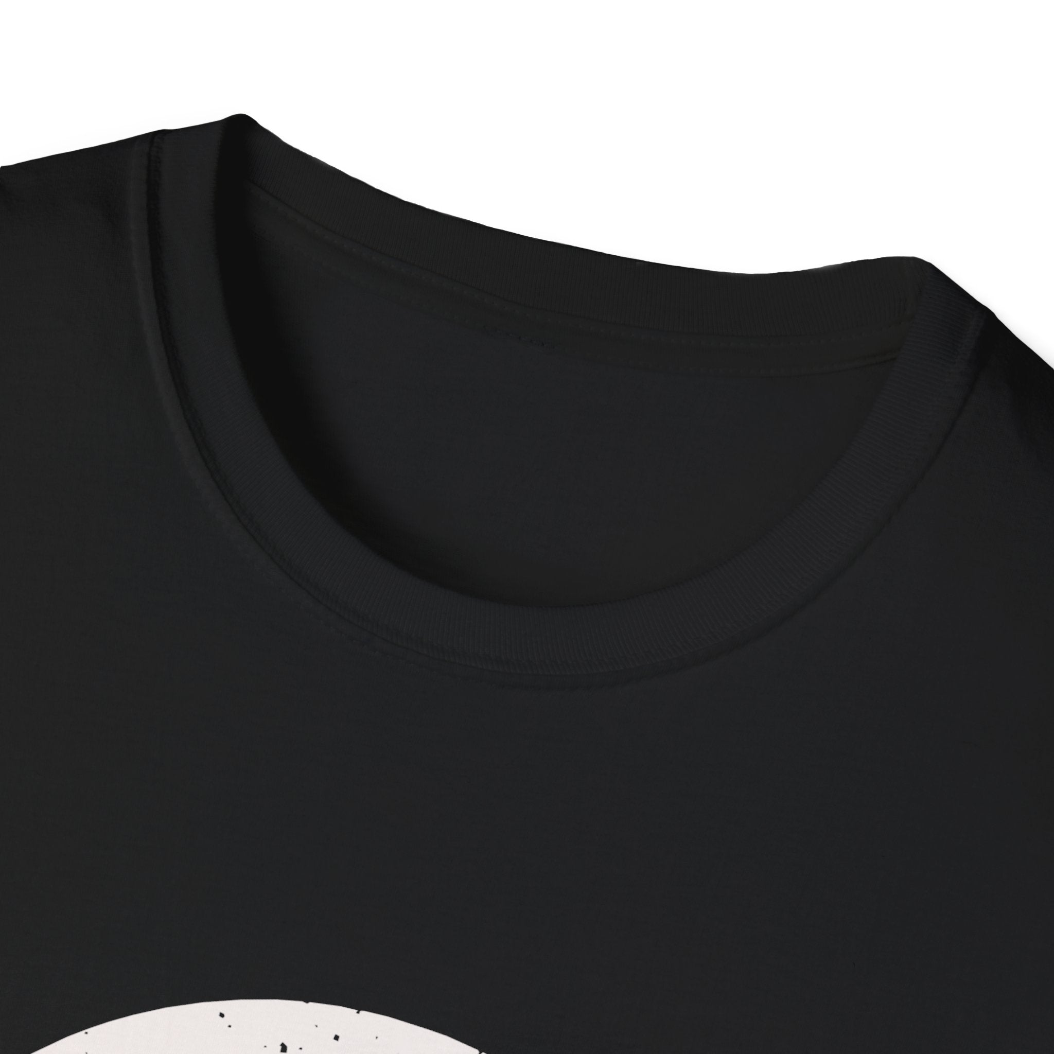 Bigfoot Adventure T-Shirt - Fun Unisex Tee for Nature Lovers, Casual Wear, Gift for Outdoorsy Friends, Hiking Gear, Unique Apparel